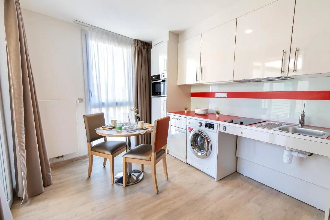 Cuisine équipée d’un appartement OBEO Résidences